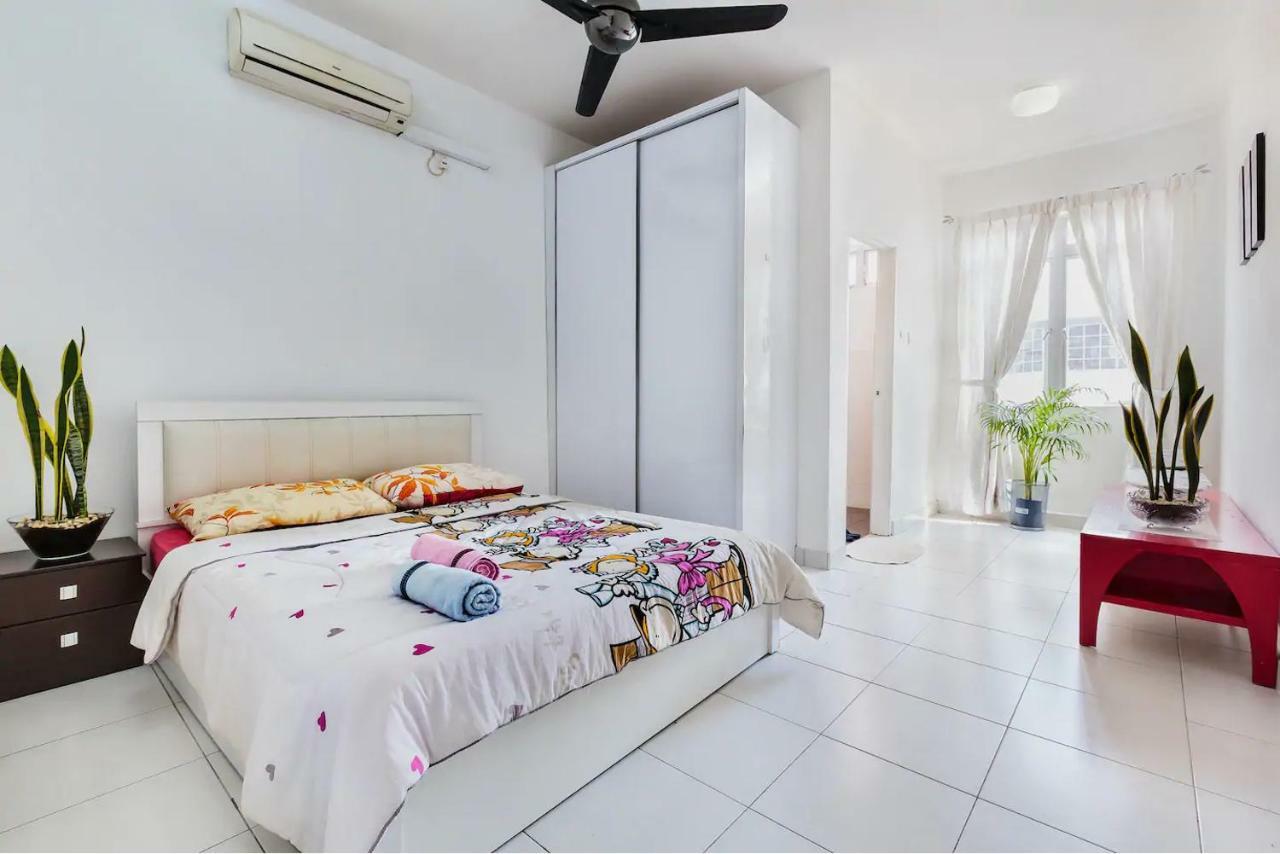 Best Walkable Location ** Desa Tebrau Джохор-Бару Экстерьер фото